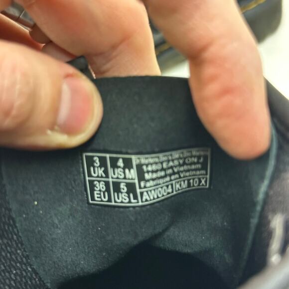 VERY GOOD Dr. Martens 1460 Easy On Accessible Boot Black Velcro Zip Women's 5 - Picture 12 of 14